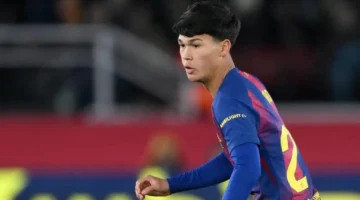 صفقة كبرى.. باريس سان جيرمان يحسم ضم نجم برشلونة بعقد طويل الأمد